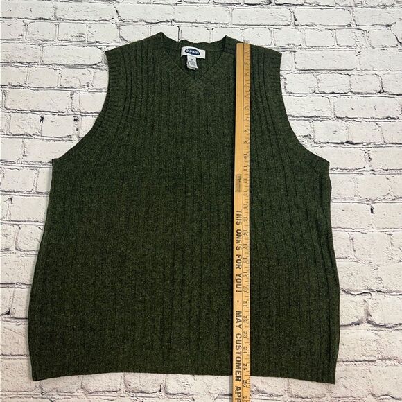 Old Navy 100% Lambswool V Neck Grandpa Sweater Vest Men's Size M Green - Picture 7 of 10